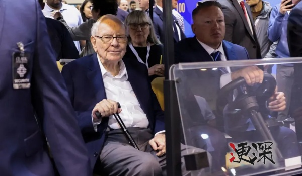 巴菲特_副本1.jpg 巴菲特_副本1.jpg