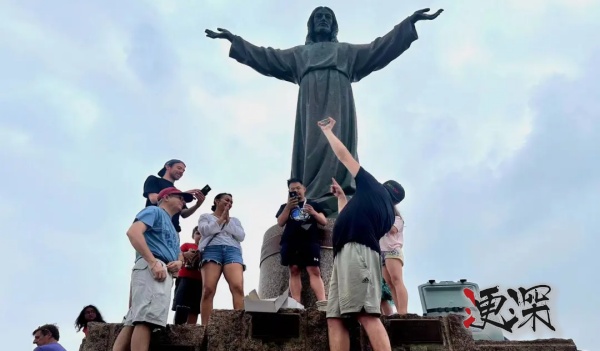 星艦發射_副本1.jpg 星艦發射_副本1.jpg