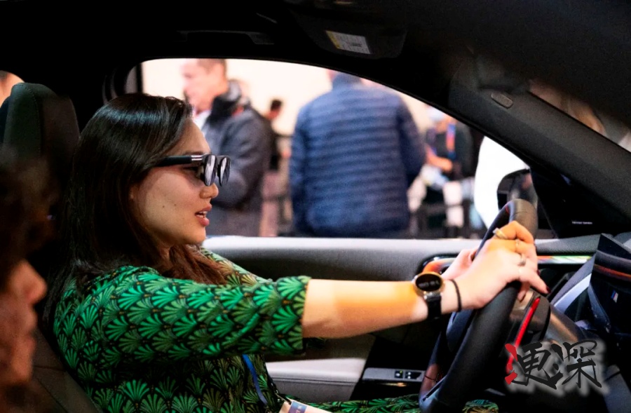 2025 年 CES,為什么變成了世界最大“眼鏡城”-第7張圖片.jpg 2025 年 CES,為什么變成了世界最大“眼鏡城”-第7張圖片.jpg